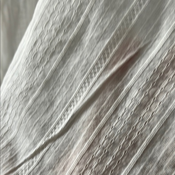 Abercrombie & Fitch Off White Embroidered Blouse - Picture 6 of 7